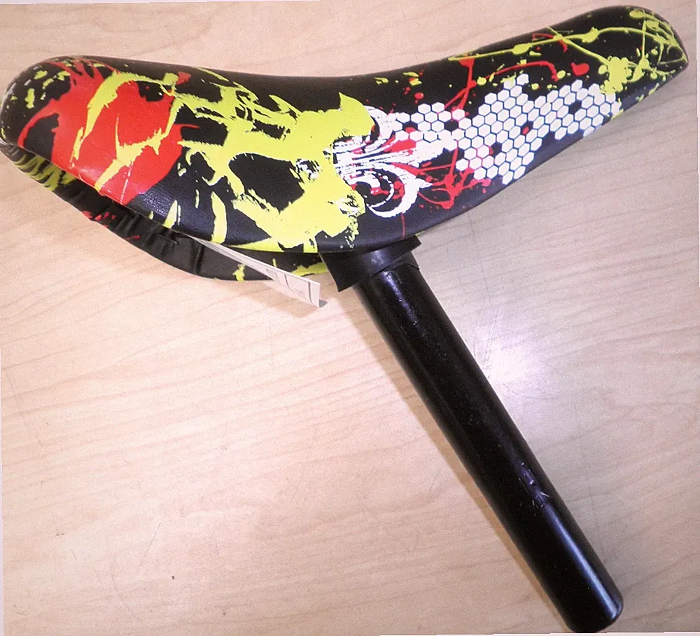 BLACK/WHITE/RED/YELLOW KIDS' BICYCLE SADDLE/SEAT W/SEAT POST BIKE PARTS 195-3