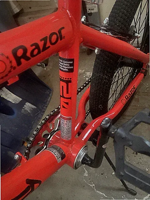 Razor BMX Bike 20" Red/Black Steel Frame V-Brake Kickstand Unisex Kids